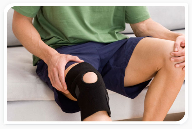 risk factors for ACL/PCL